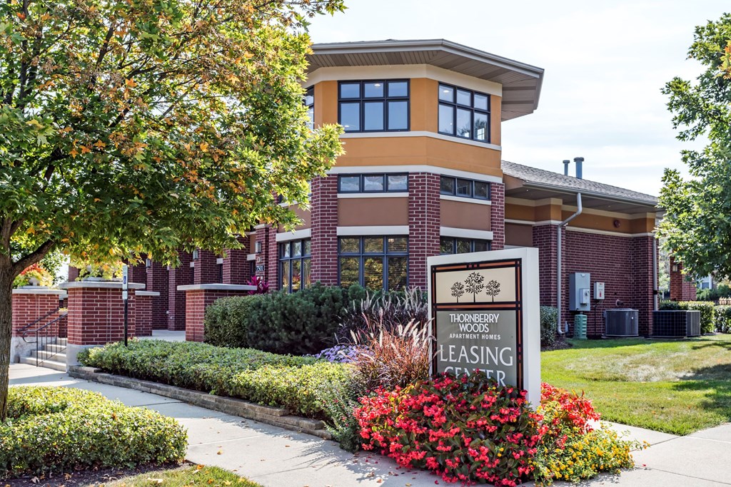 Thornberry Woods Apartment Homes, 7501 Gladstone Drive, Naperville, IL